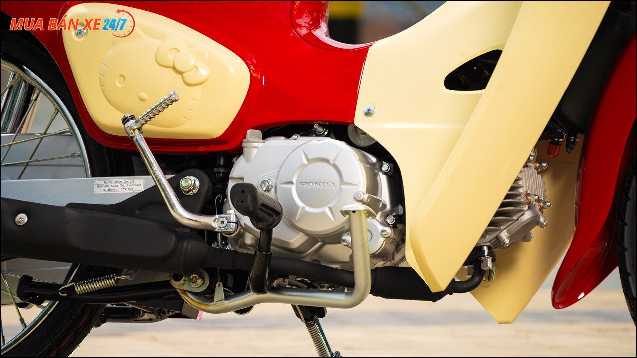 Honda Super Cub Hello Kitty 50 muabanxe247 13