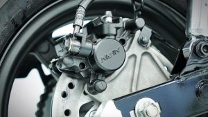 honda-dax-125-royal-limited-edition