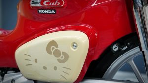 Honda Super Cub 110 Hello Kitty 30 Honda Super Cub 110 Hello Kitty 3