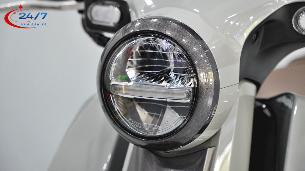 honda-super-cub-c125-abs-thai-xam-xi-mang