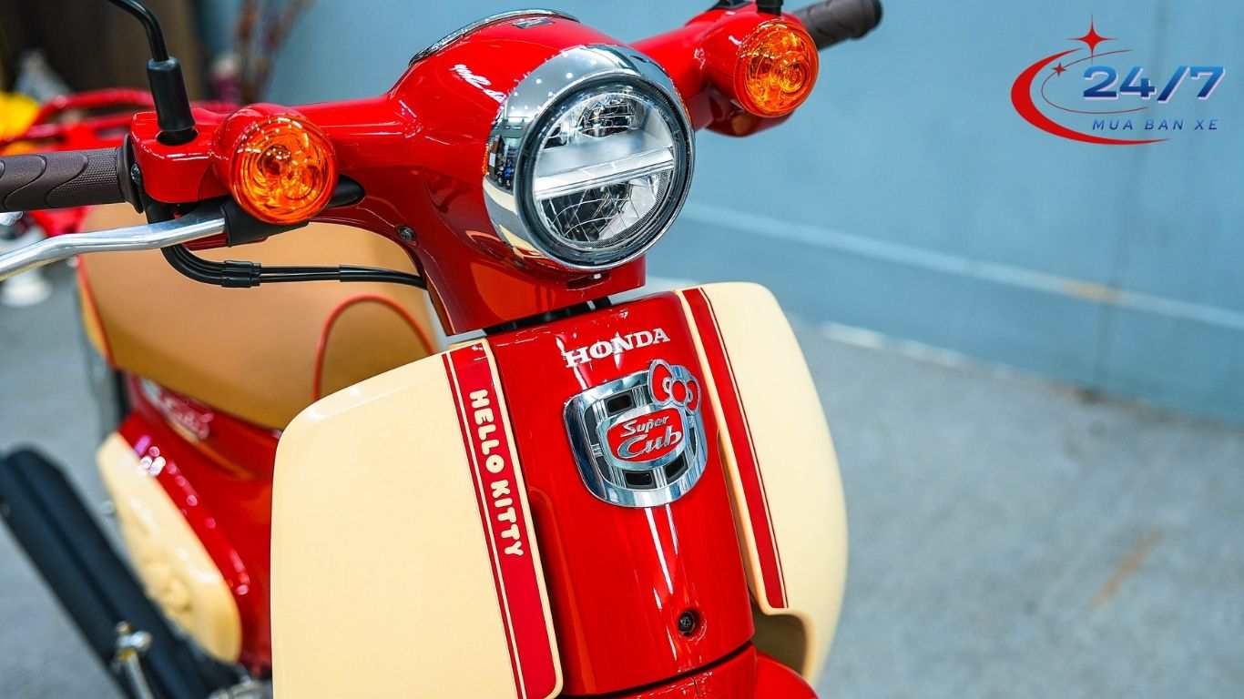 honda-super-cub-hello-kitty