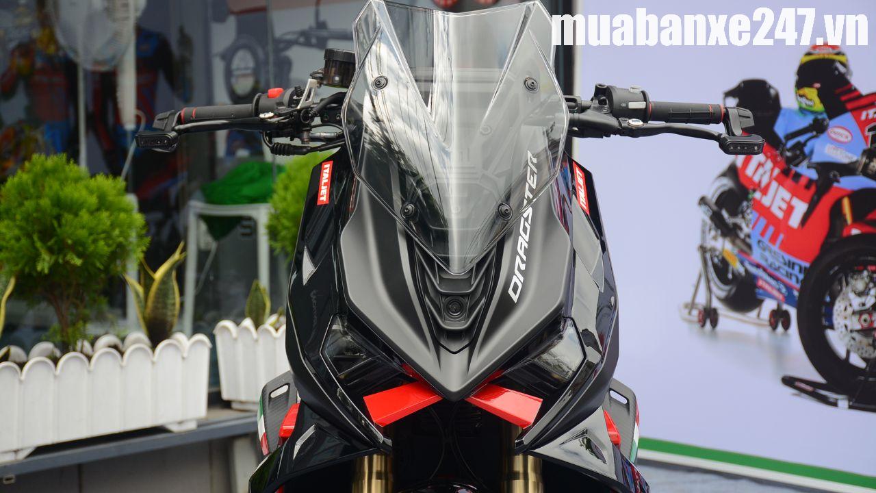 Giá Italjet Dragster 700 Twin Premium Edition khoảng 428 triệu