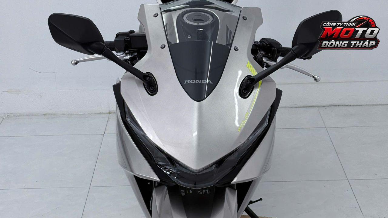 Honda CBR500R Four - Màu Bạc