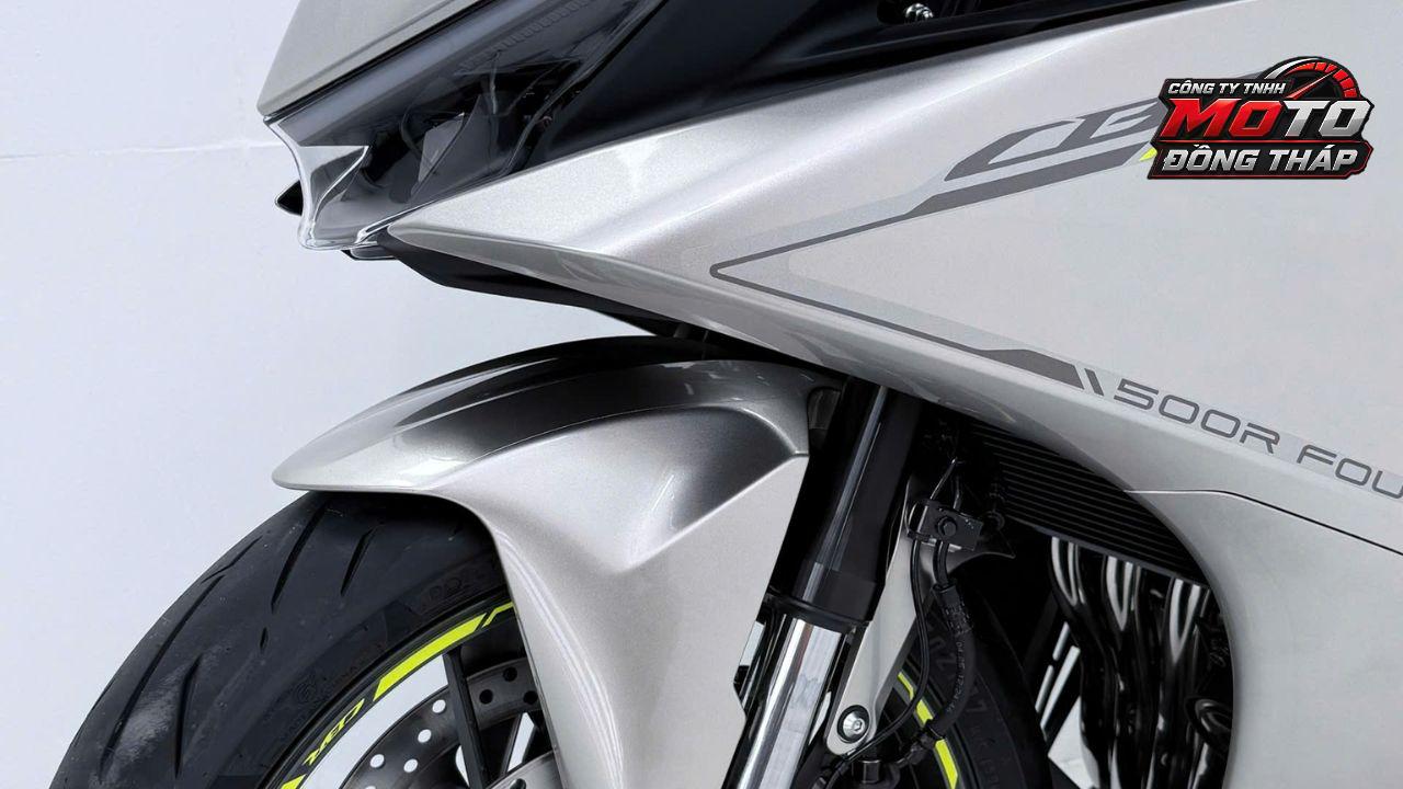 Honda CBR500R Four 2026 chính thức có mặt tại Việt Nam – Sportbike 4 xi-lanh khiến cộng đồng biker bùng nổ 11 Honda CBR500R Four - Màu Bạc