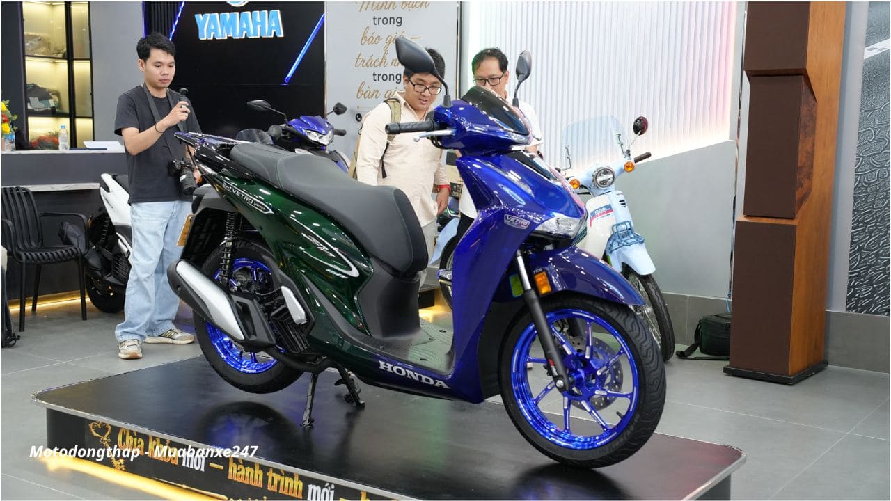 Honda SH150i Super Vetro 2 in 1 Made In Italy 52 honda sh y vetro limited 2in1 3
