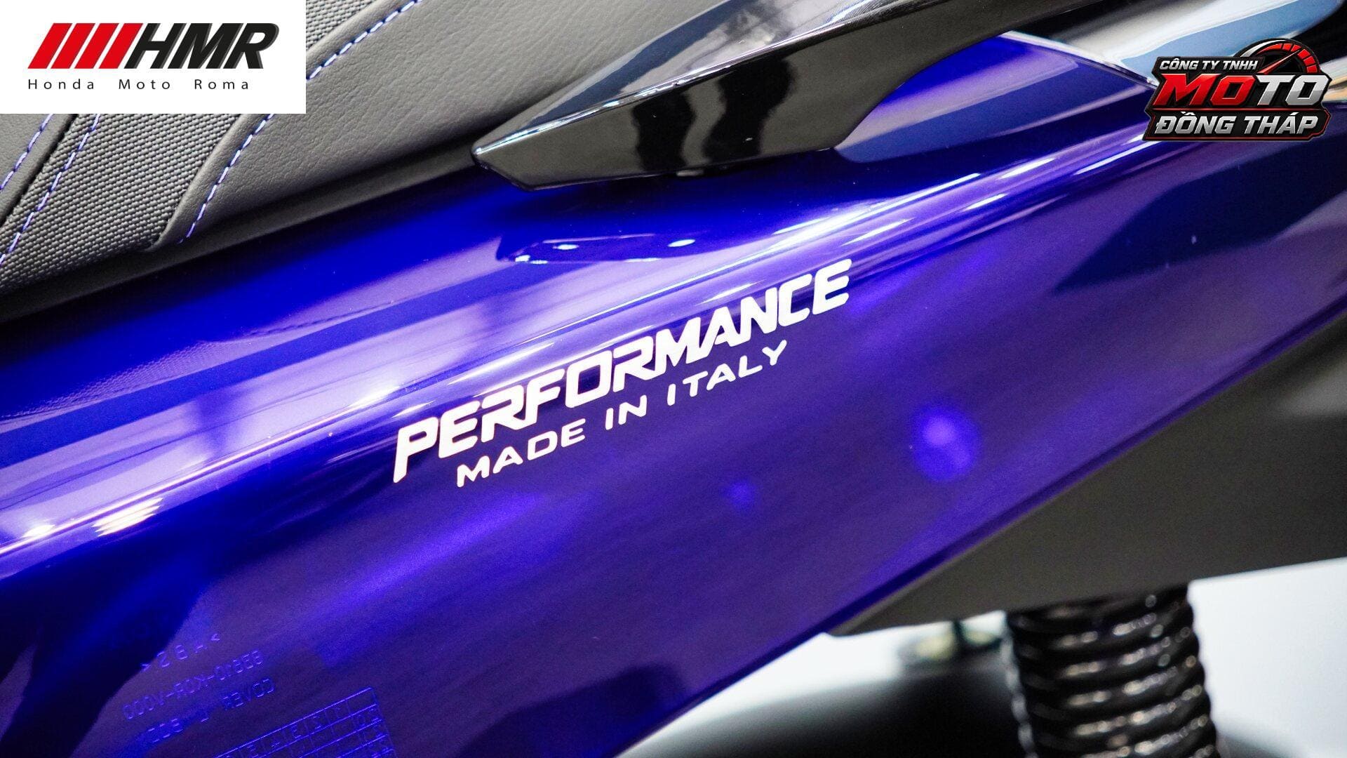 Honda SH Ý 150i Vetro Blue Honda Moto Roma 22 Honda SH Ý 150i Vetro Blue Honda Moto Roma