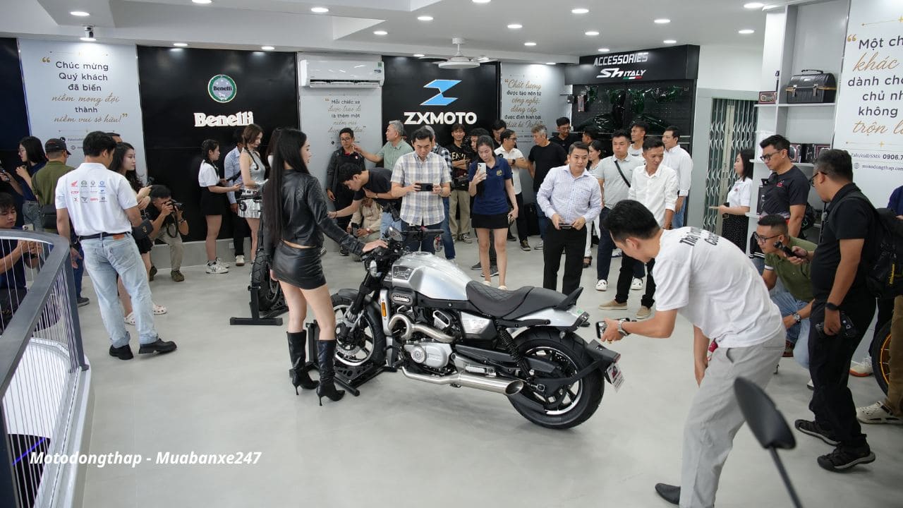 Moto Đồng Tháp ra mắt dòng xe Hyosung GV350X