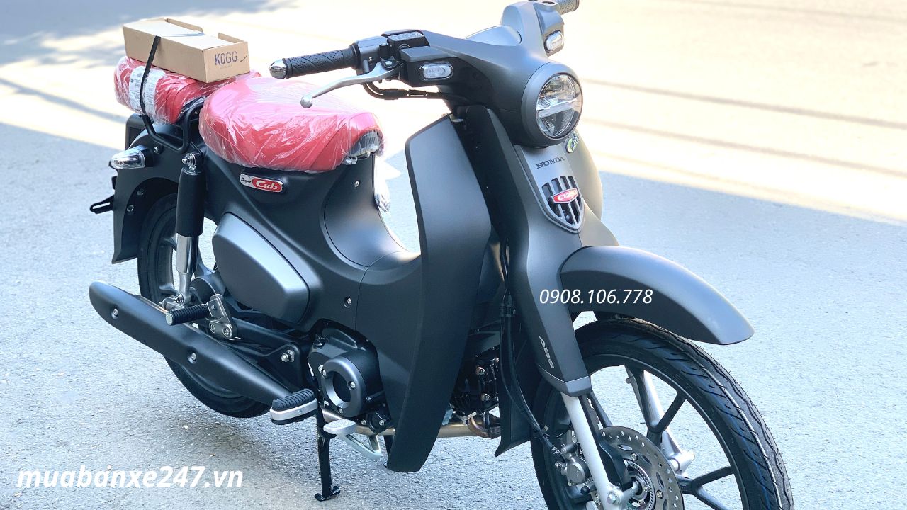 Honda Super Cub C125 ABS 2026 Thái Lan màu đen nhám: Xe nhập đã sẵn sàng bàn giao 2 Honda Super Cub C125 ABS 2026 Thái Lan màu đen nhám