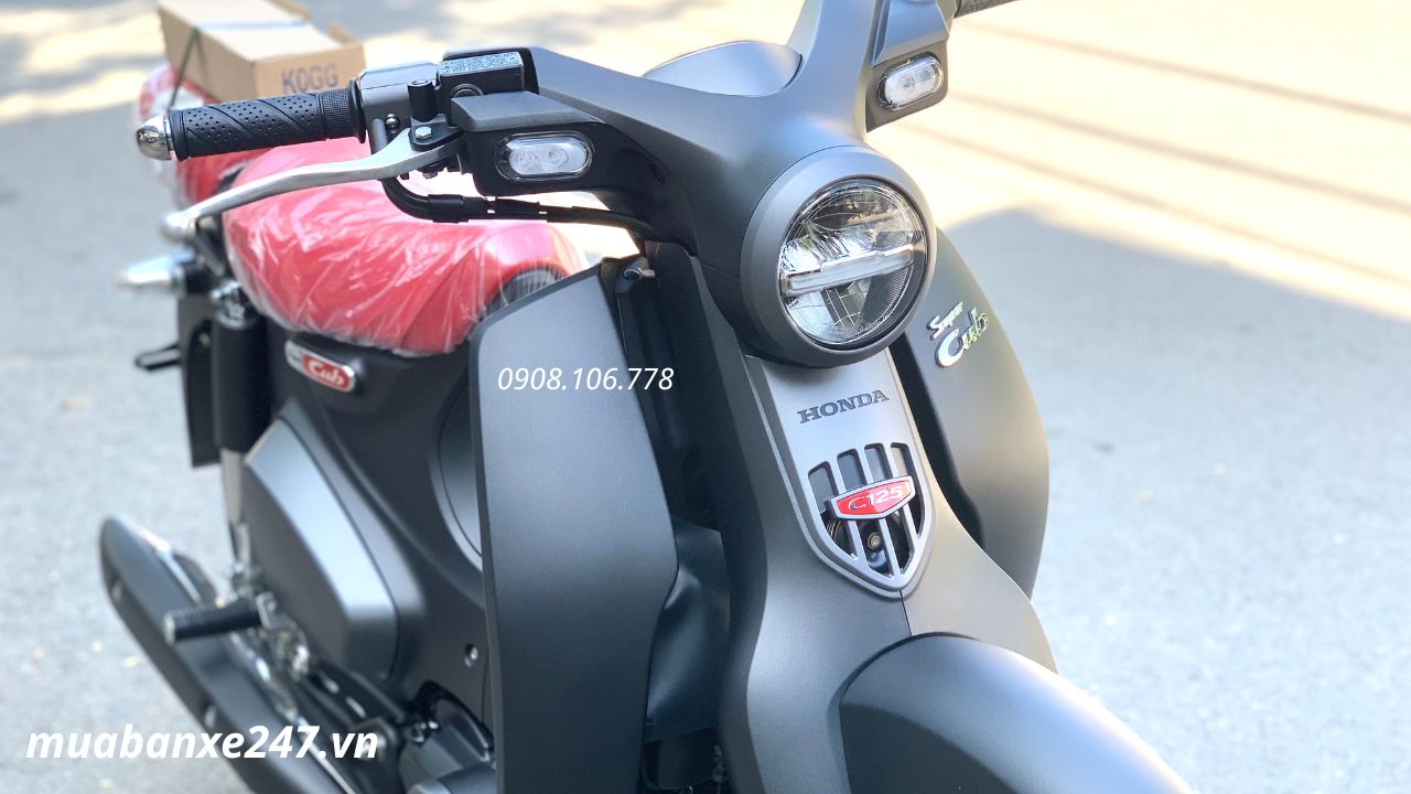 Honda Super Cub C125 ABS 2026 Thái Lan màu đen nhám