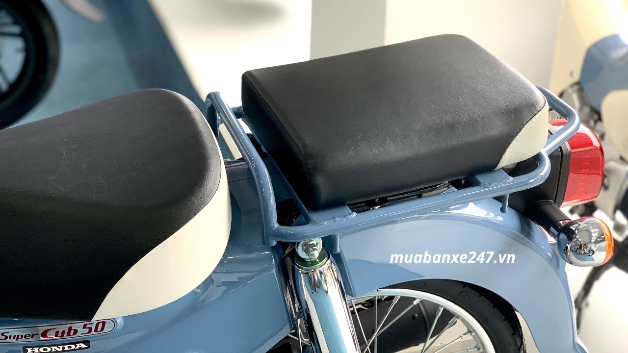 Honda Super Cub 50 Final Edition Custom, mẫu xe hơn 60 năm