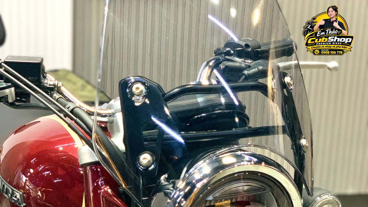 Honda CB350C Special Edition màu đỏ: 7 nâng cấp phụ kiện giúp xe đẹp hơn, tiện dụng hơn khi đi tour 3 Honda CB350C Special Edition màu đỏ